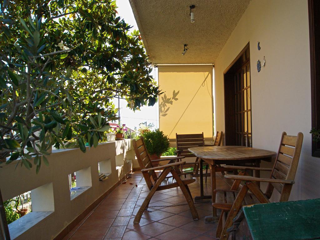 Iliotropio Studios Loutra Edipsou  Exterior photo