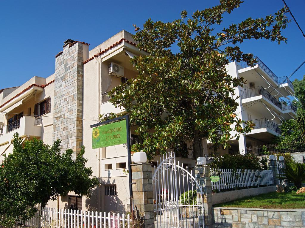 Iliotropio Studios Loutra Edipsou  Exterior photo